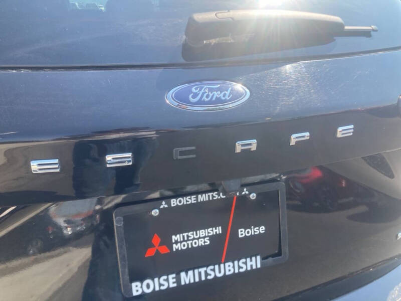 2023 Ford Escape ST-Line