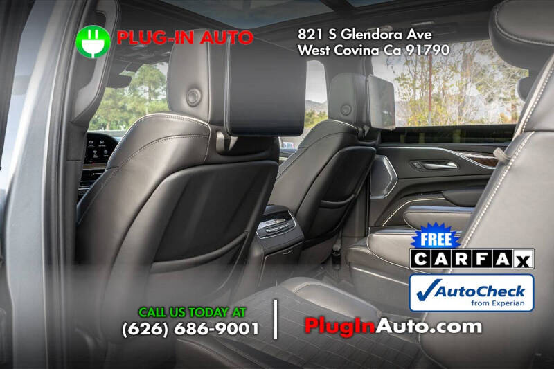 2024 Cadillac Escalade ESV Sport Platinum