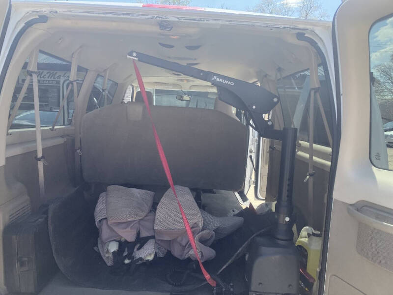 2010 Ford E-Series E-350 SD XLT