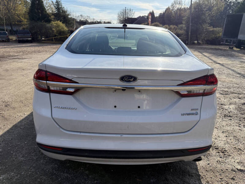 2018 Ford Fusion Hybrid SE