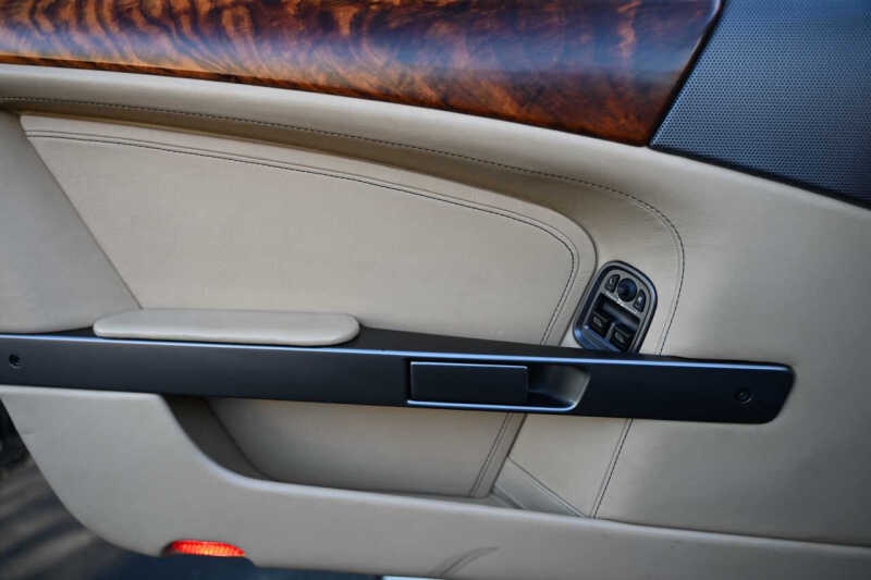 2007 Aston Martin DB9 Volante