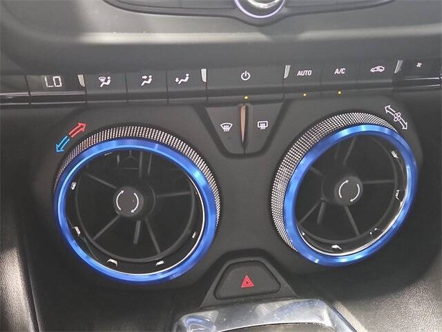 2021 Chevrolet Camaro LT1