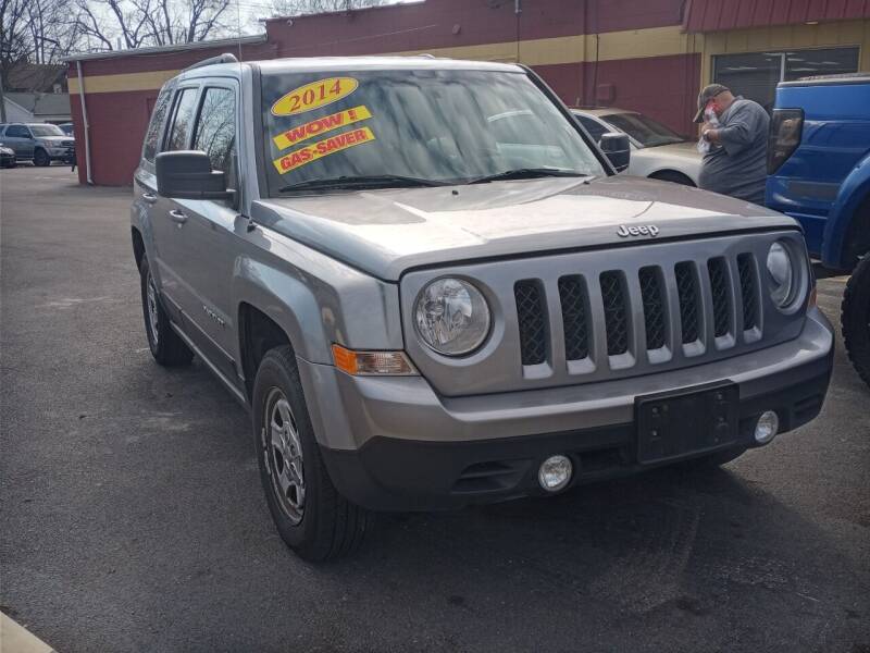 2014 Jeep Patriot for sale at KENNEDY AUTO CENTER in Bradley IL