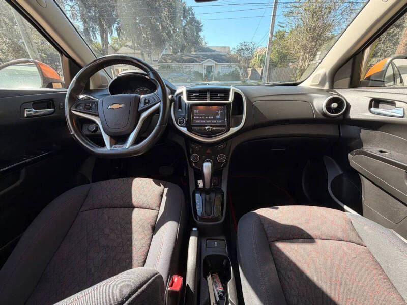 2017 Chevrolet Sonic LT Auto