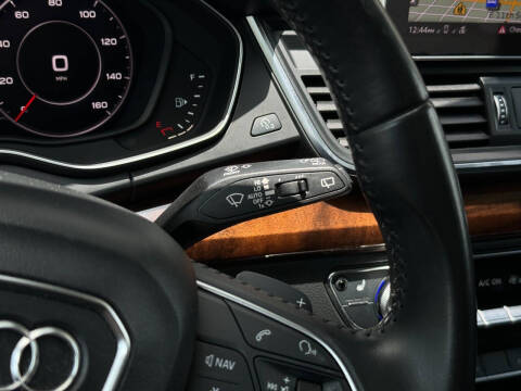 2018 Audi Q5 2.0T quattro Premium Plus