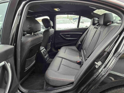 2018 BMW 3 Series 330i xDrive