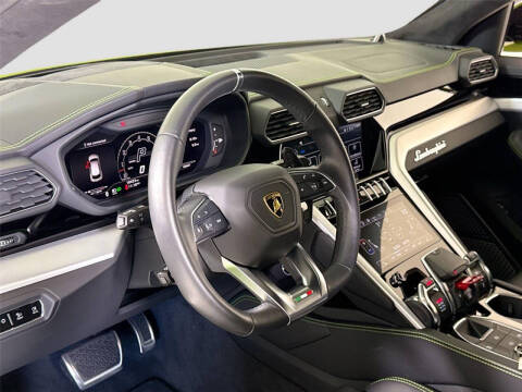 2024 Lamborghini Urus S