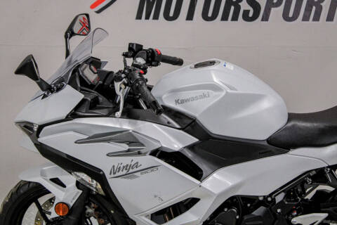 2024 Kawasaki Ninja 500 SE ABS