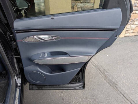 2023 Genesis GV70 2.5T Standard