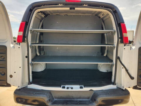 2021 Chevrolet Express 2500
