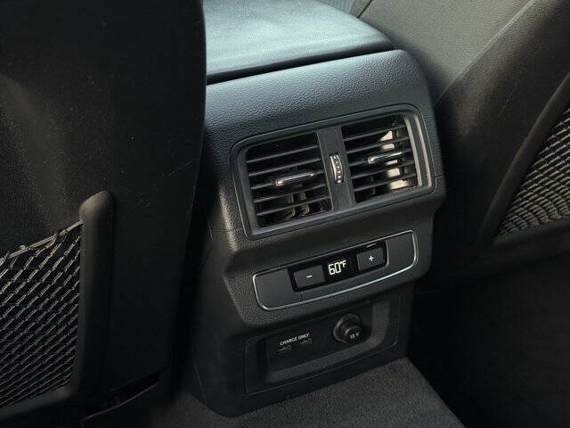 2022 Audi SQ5 Sportback 3.0T quattro Premium