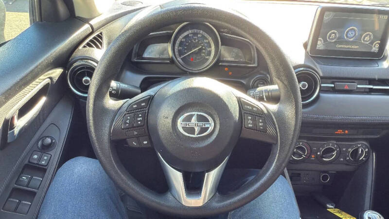 2016 Scion iA