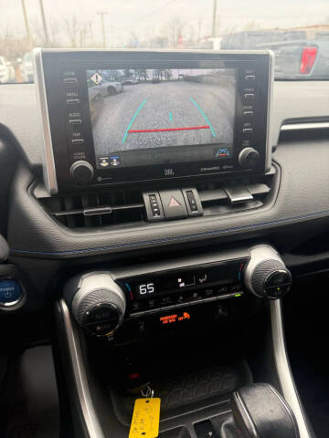 2019 Toyota RAV4 Hybrid XSE