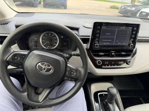 2020 Toyota Corolla LE