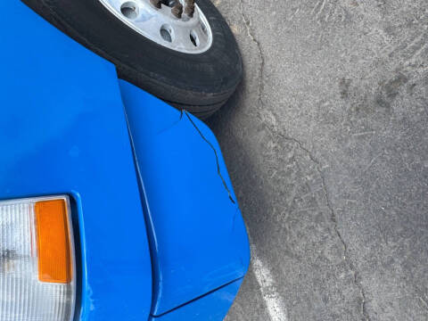 2012 Volvo VNL Super Singles