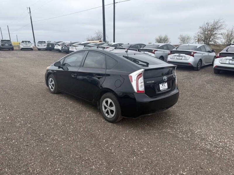 2014 Toyota Prius Two