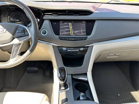 2019 Cadillac XT5 Luxury