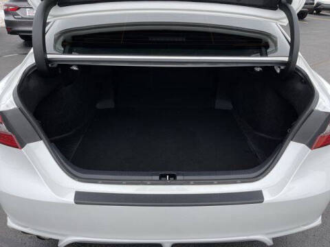 2024 Toyota Camry Hybrid XSE