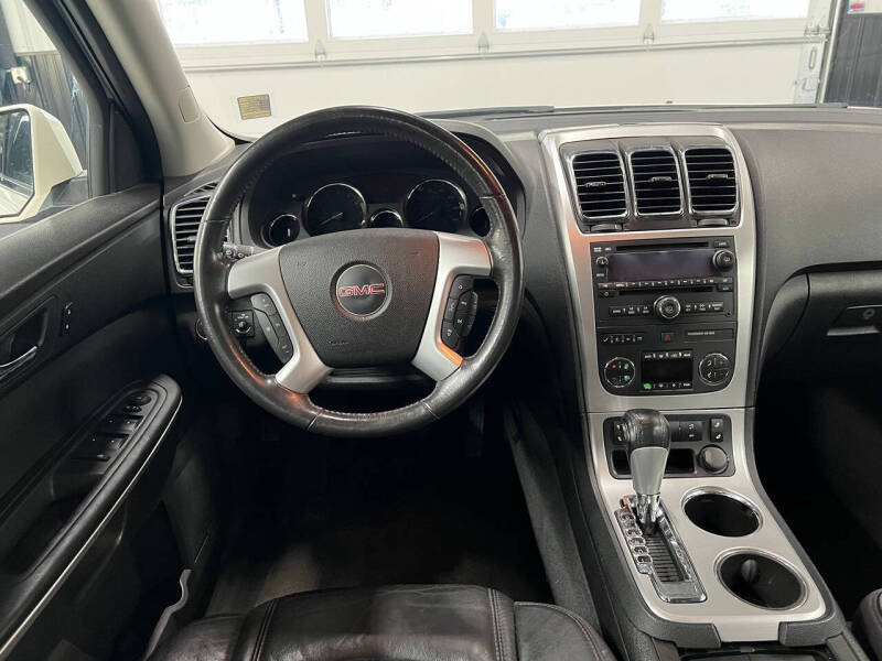 2011 GMC Acadia SLT-1