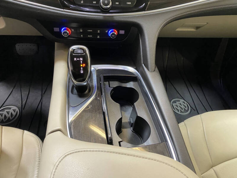 2019 Buick Enclave Essence