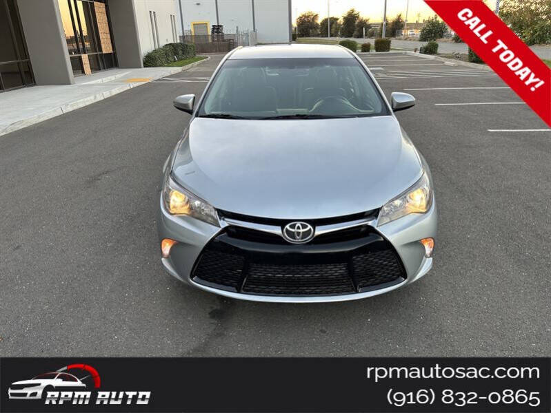 2016 Toyota Camry SE