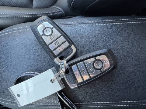 2022 Ford Escape Hybrid SEL