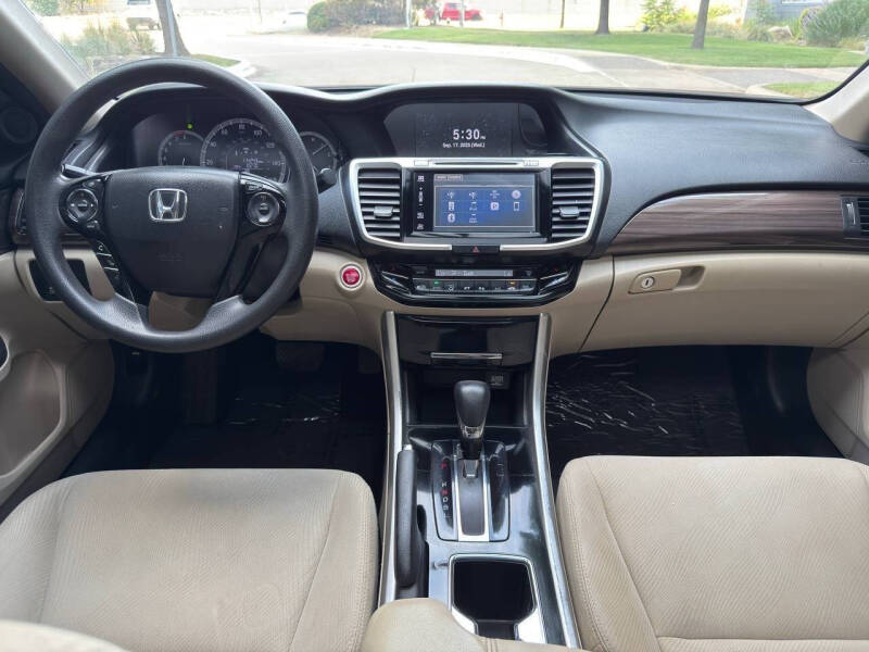 2017 Honda Accord EX