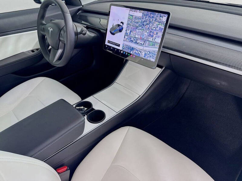 2020 Tesla Model 3 Performance