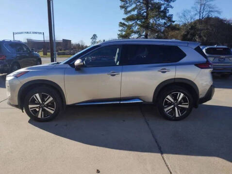 2022 Nissan Rogue SL