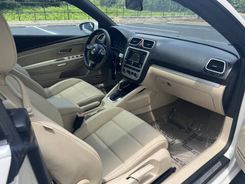 2014 Volkswagen Eos Komfort SULEV
