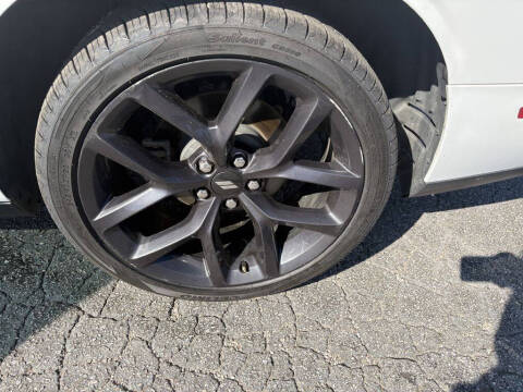 2020 Dodge Challenger SXT