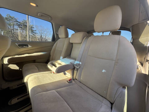 2014 Nissan Pathfinder S