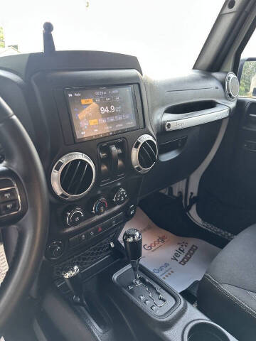 2015 Jeep Wrangler Sahara