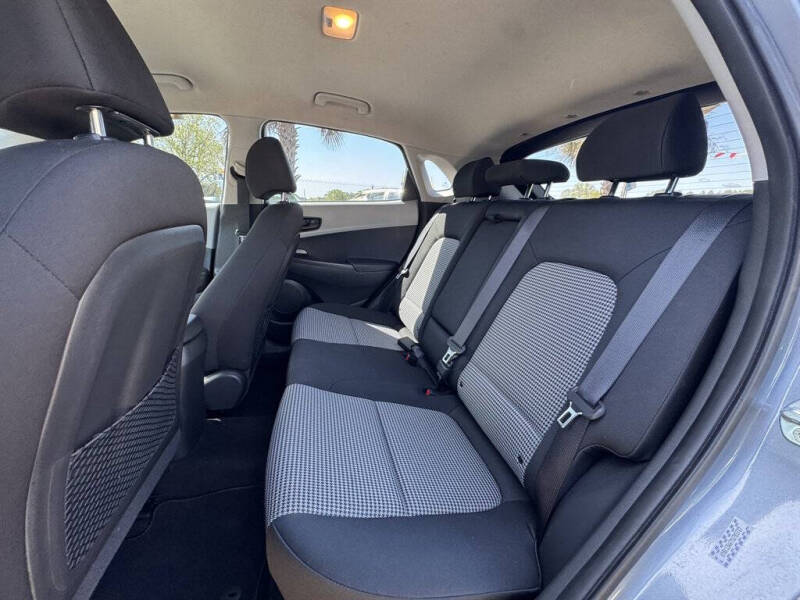 2021 Hyundai Kona SE