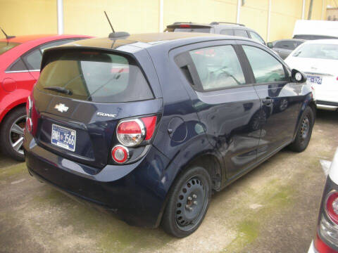 2015 Chevrolet Sonic LS Auto