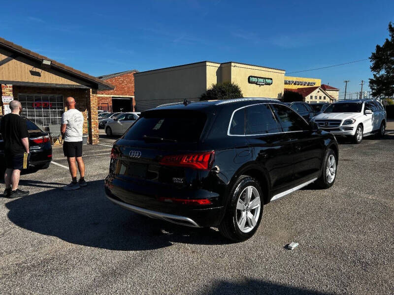 2018 Audi Q5 2.0T quattro Premium Plus