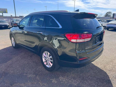 2016 Kia Sorento LX