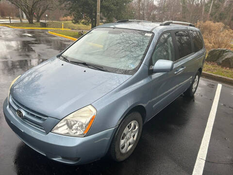 2010 Kia Sedona for sale at Euro Automotive LLC in Falls Church VA