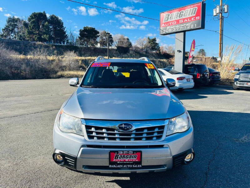 2013 Subaru Forester X Touring photo 2