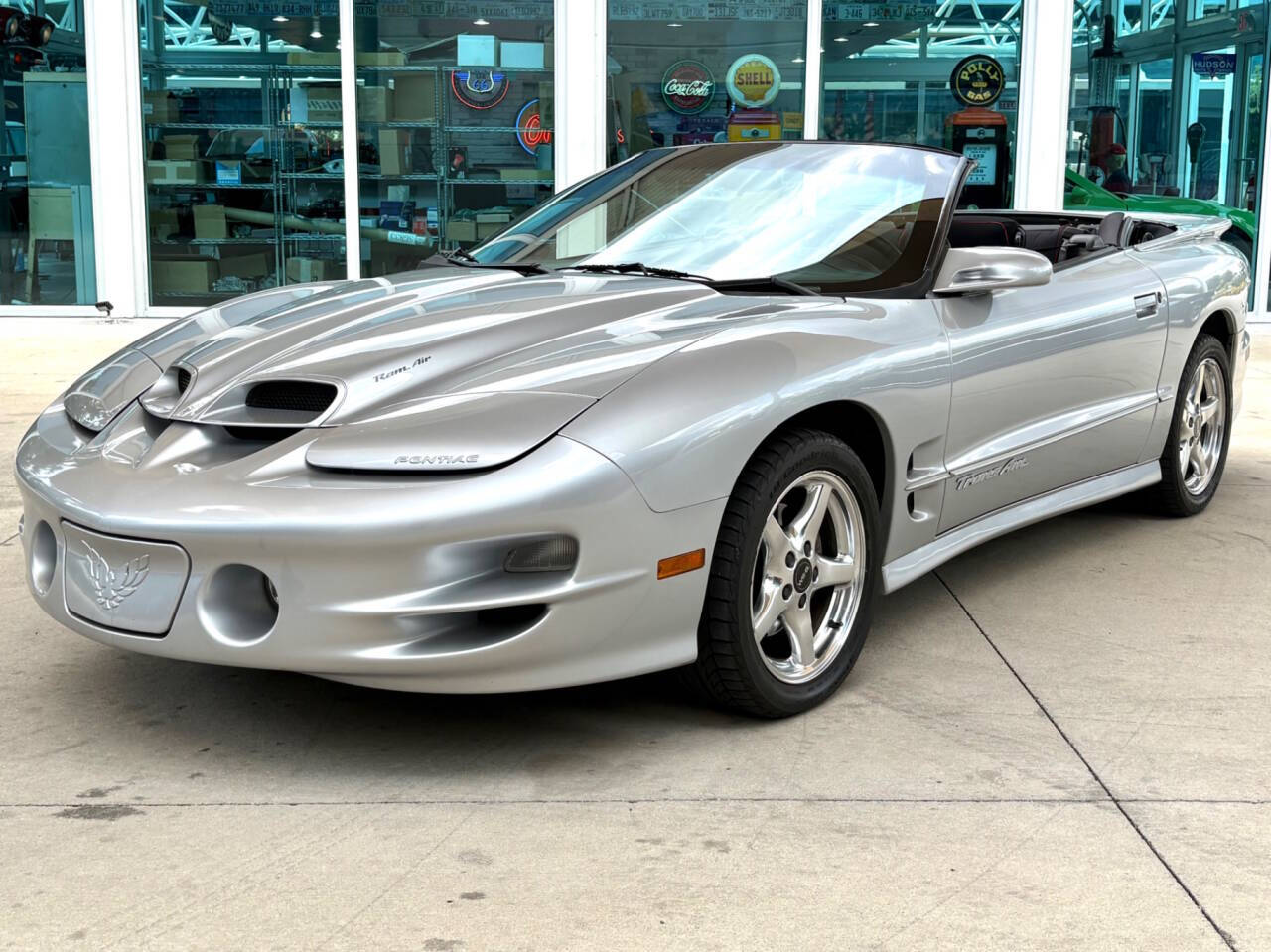 2000 Pontiac Firebird 1