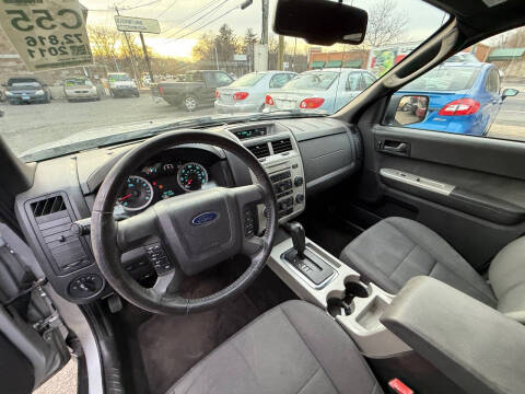 2011 Ford Escape XLT