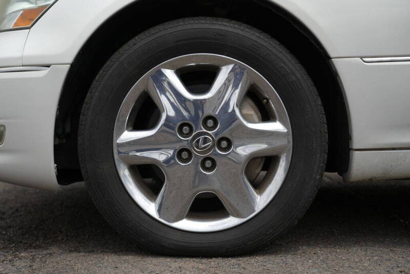 2005 Lexus LS 430
