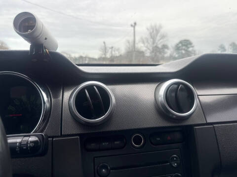 2006 Ford Mustang GT Deluxe