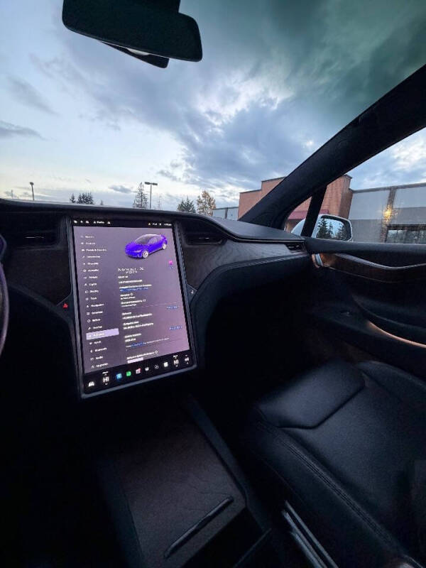 2018 Tesla Model X 75D