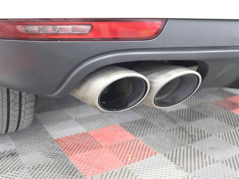 2020 Porsche Macan S