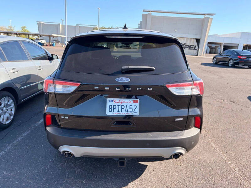 2021 Ford Escape Hybrid SE