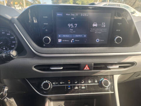 2023 Hyundai Sonata SE