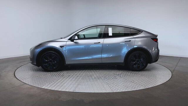 2025 Tesla Model Y Long Range