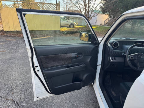 2013 Scion xB