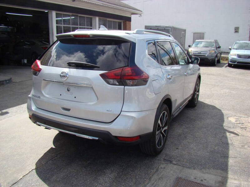 2020 Nissan Rogue SL